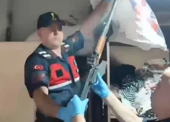 15 adrese silah kaçakçılığı operasyonu