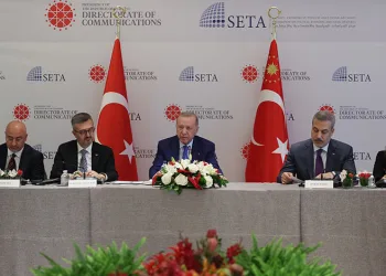 Cumhurbaşkanı Erdoğan, ABD’li düşünce kuruluşu temsilcileriyle buluştu