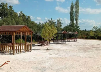 Karsak Mesire Alanı Yeni Görünümüne Kavuştu