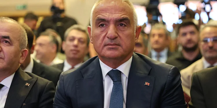 “Turizm gelirimiz 25.7 milyar dolara ulaşmıştır”