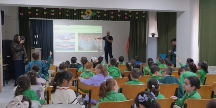 İnegöl Belediyesi’nden Öğrencilere Hayvan Sevgisi Ve Doğru Yaklaşım Eğitimi