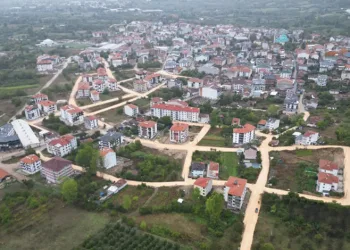Cerrah Mahallesinde 27 Sokakta Sathi Kaplama Çalışması Başladı