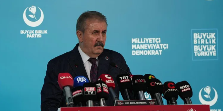 Destici: Zararlar vurgunculardan karşılanmalı