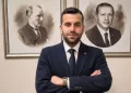Ataşehir Belediyesi AK Parti’ye geçti: Muhalefetsiz seçimde Serdar Orhan kazandı