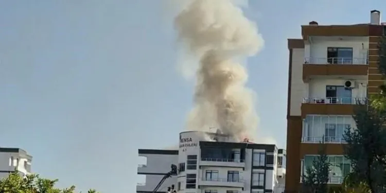Bingöl’de iki aracın karıştığı kazada 3 kişi yaralandı