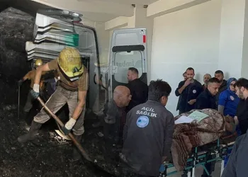 Soma’da maden ocağında göçük: 2 işçi kurtarıldı, 5 işçi aranıyor