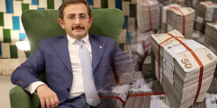 Eski Bakan Yardımcısı Mustafa Aksu fon soruşturmasında tutuklandı