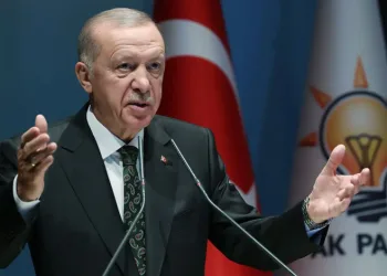 AK Parti’den 3 isme 1,6 milyon TL’lik tazminat davası