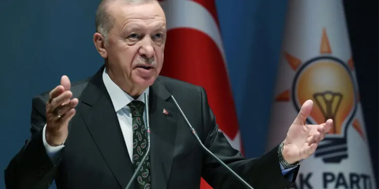 AK Parti’den 3 isme 1,6 milyon TL’lik tazminat davası