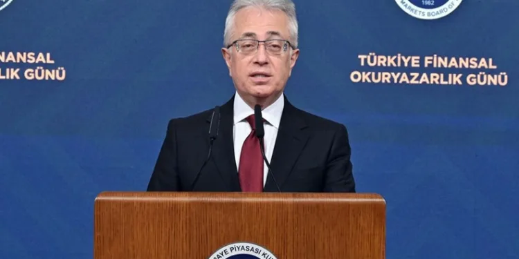 SPK Başkanı Sütcü istifa etti: Fon krizinde yanıt bekleyen sorular