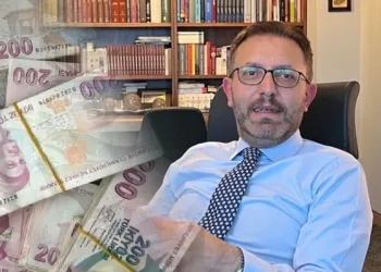 Eski AK Parti milletvekili Ertan Aydın fon soruşturmasında gözaltına alındı