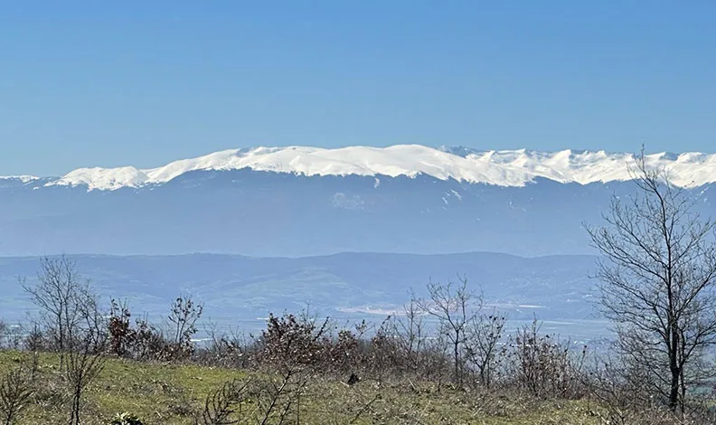 İznik Gölü ve Uludağ manzaralı köy İstanbul ve Ankaralıların radarında