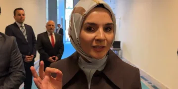 Bakan Göktaş’tan Ümit Özlale’ye sert tepki: Eğer insansa ne yapacağını bilir
