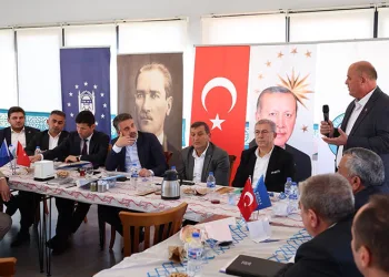 Başkan Vekili Biba, Büyükorhan’da muhtarları dinledi