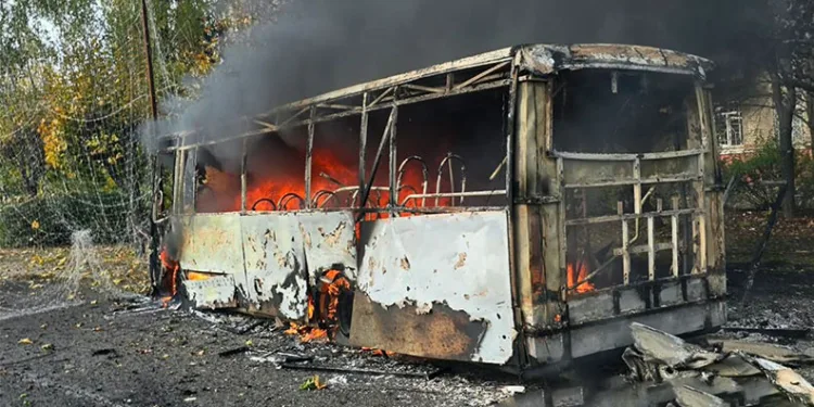 Rusya Ukrayna’da otobüs durağını vurdu: 12 ölü, 14 yaralı