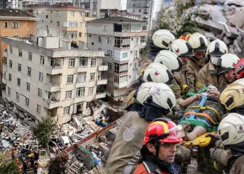 Maltepe’de çöken binanın mimarı ve şantiye şefi gözaltında