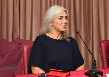 Defne Suman Nilüferli okurlarıyla buluştu