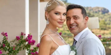 Melis Sütşurup ve babasından sürpriz adım