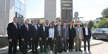 Gemlik’te cinayet kurbanı çift toprağa verildi