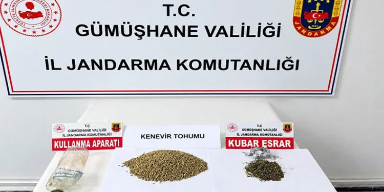 Gümüşhane’de durdurulan araçta uyuşturucu ve kenevir tohumu ele geçirildi