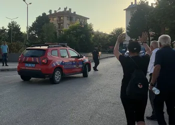 Eskişehir merkezli 5 ildeki fuhuş operasyonunda yakalanan 17 şüpheli adliyeye sevk edildi