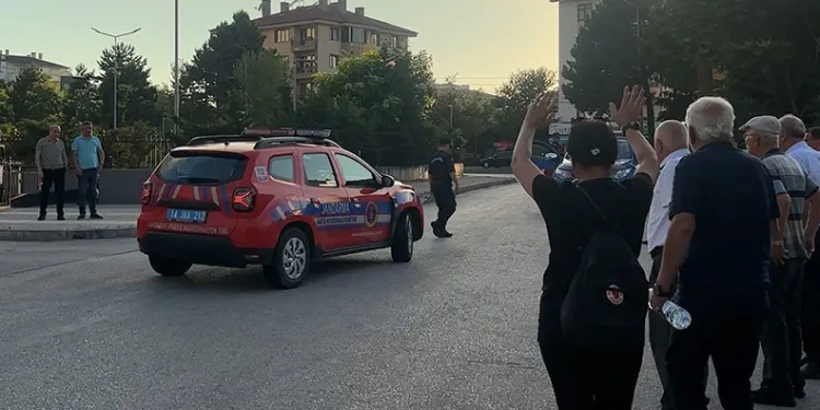 Eskişehir merkezli 5 ildeki fuhuş operasyonunda yakalanan 17 şüpheli adliyeye sevk edildi