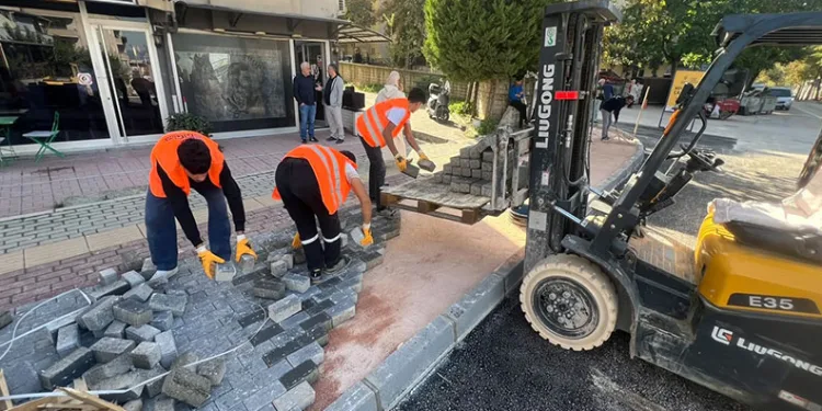 BTÜ’den yaraların iyileşme sürecini renk değişimiyle takip edecek akıllı yara örtüsü