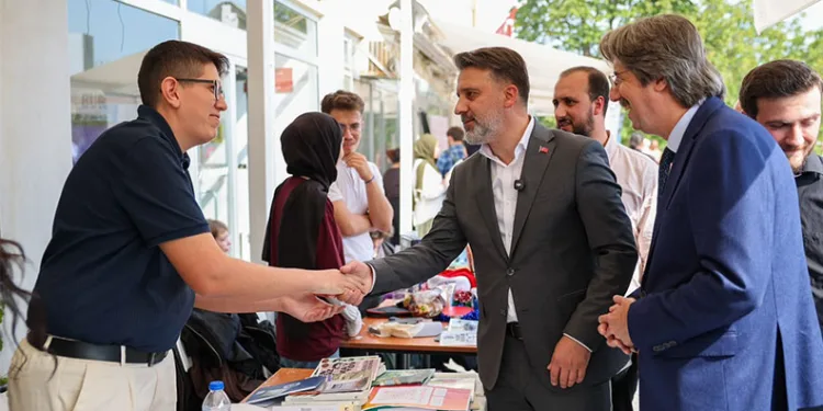 Bursa’da üniversitelilere ‘Hoş geldin’ şöleni