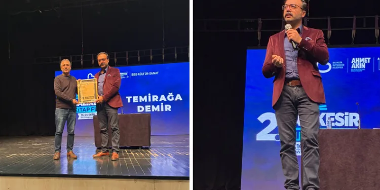 Temirağa Demir, Balıkesir Kitap Fuarı’nda okurlarıyla buluştu
