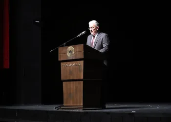 Bursa’da Cumhuriyet’in 103’üncü yılı Tayyare Kültür Merkezi’nde coşkuyla kutlandı