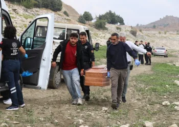 Güllü davasının ilk duruşması için tanık Nur Sultan Ulu Yalova Adliyesi’nde