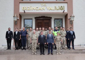 Güllü davasının ilk duruşması için tanık Nur Sultan Ulu Yalova Adliyesi’nde