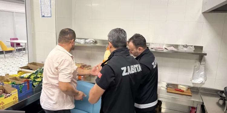 Güllü davasının ilk duruşması için tanık Nur Sultan Ulu Yalova Adliyesi’nde