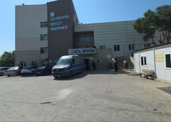 KPSS sınavı yapılan okulda kilitli kalan vatandaş kurtarıldı