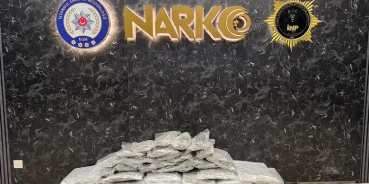‘Parada Sahtecilik’ suçundan 7 yıl 9 ay hapis cezası bulunan şahıs yakalandı