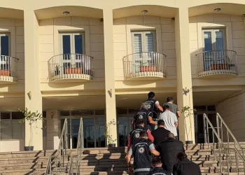 Antalya’da uçuruma yuvarlanan araçta ölen 3 kişinin cenazeleri ailelerine teslim edildi