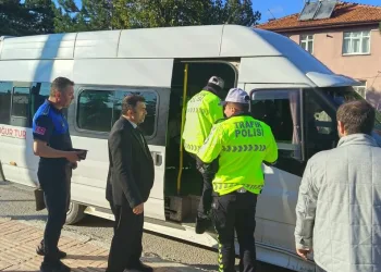 Eskişehir’de minibüslere ortak denetim
