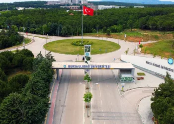 BUÜ ‘En İyiler’ listesindeki yükselişini sürdürüyor