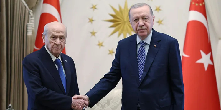 Cumhurbaşkanı Erdoğan, MHP lideri Bahçeli’yi kabul etti
