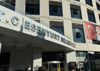Esenyurt Belediyesi’ne yolsuzluk operasyonu. 17 gözaltı