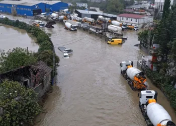 İstanbul’da sel felaketinde 3 can kaybı