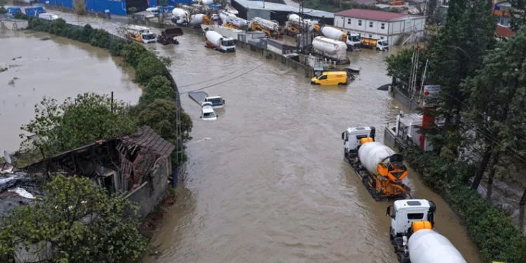 İstanbul’da sel felaketinde 3 can kaybı