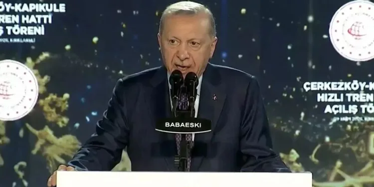 Erdoğan’dan muhalefete yolsuzluk eleştirisi: Baklava kutularının hesabını vereceksiniz