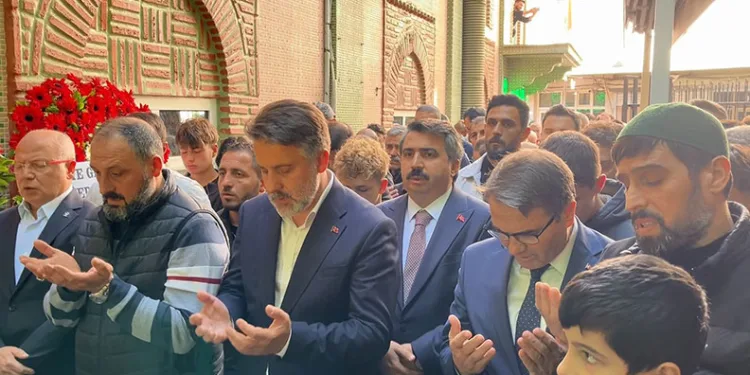Bursa’da 13 yaşındaki güreşçi Yusuf Taha son yolculuğuna uğurlandı