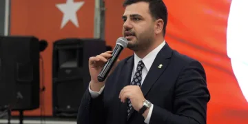 “Özgür Özel, rüşvet çarkının temsilcisidir”