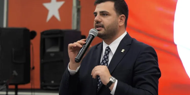 “Özgür Özel, rüşvet çarkının temsilcisidir”