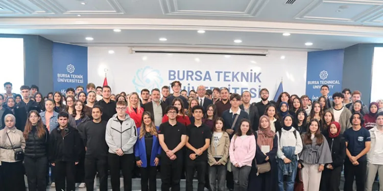 “Tercihten Önce Üniversiteni Yaşa” projesinde dördüncü dönem başladı