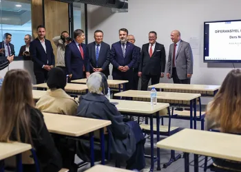 Şahin Biba’dan üniversitelilere mesaj