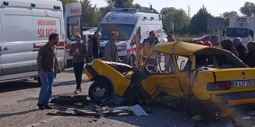 Konya’da feci kaza: 3 ölü, 1 yaralı