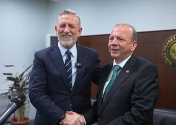 Burkay’dan Matlı’ya tebrik: “Allah yar ve yardımcısı olsun”